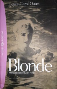 BLONDE
